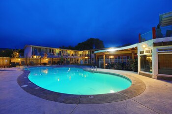 bowmont motel