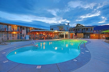 bowmont motel