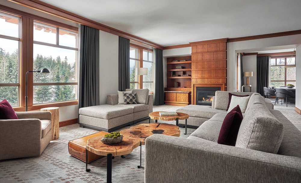 four seasons resort whistler