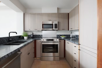 four seasons resort whistler