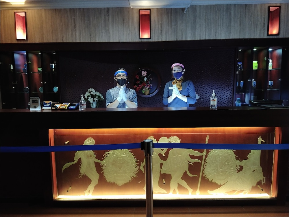 furaya hotel