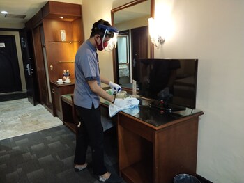 furaya hotel