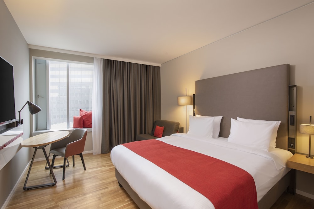 holiday inn hamburg city nord by ihg