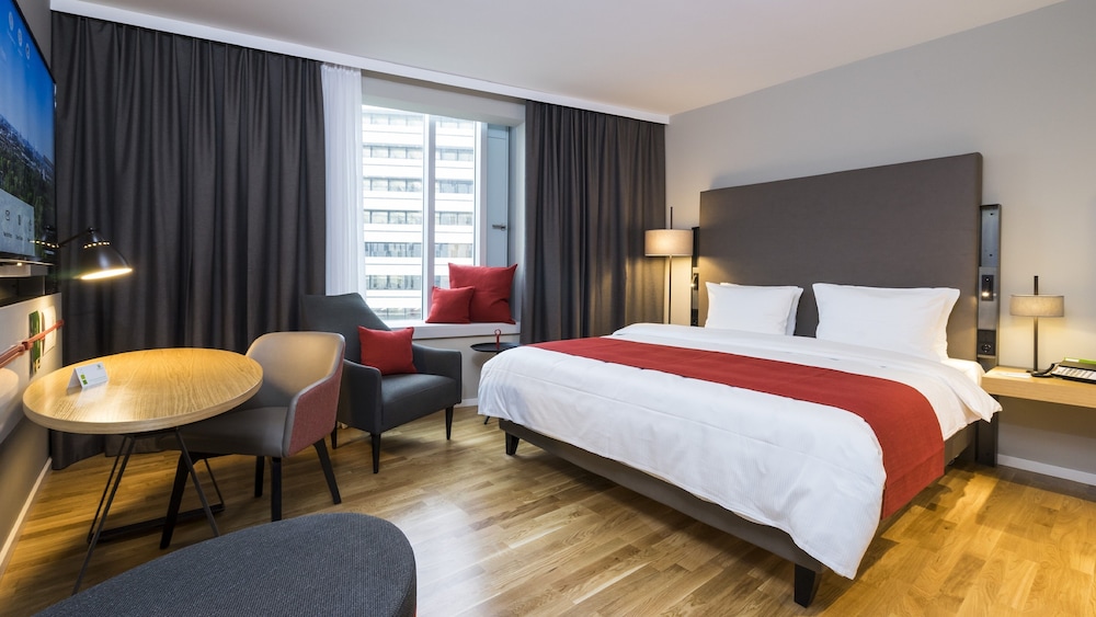 holiday inn hamburg city nord by ihg