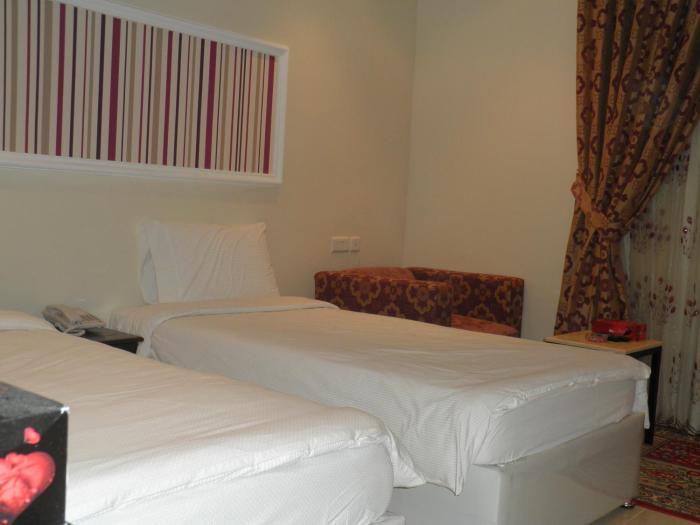 marina royal hotel suites