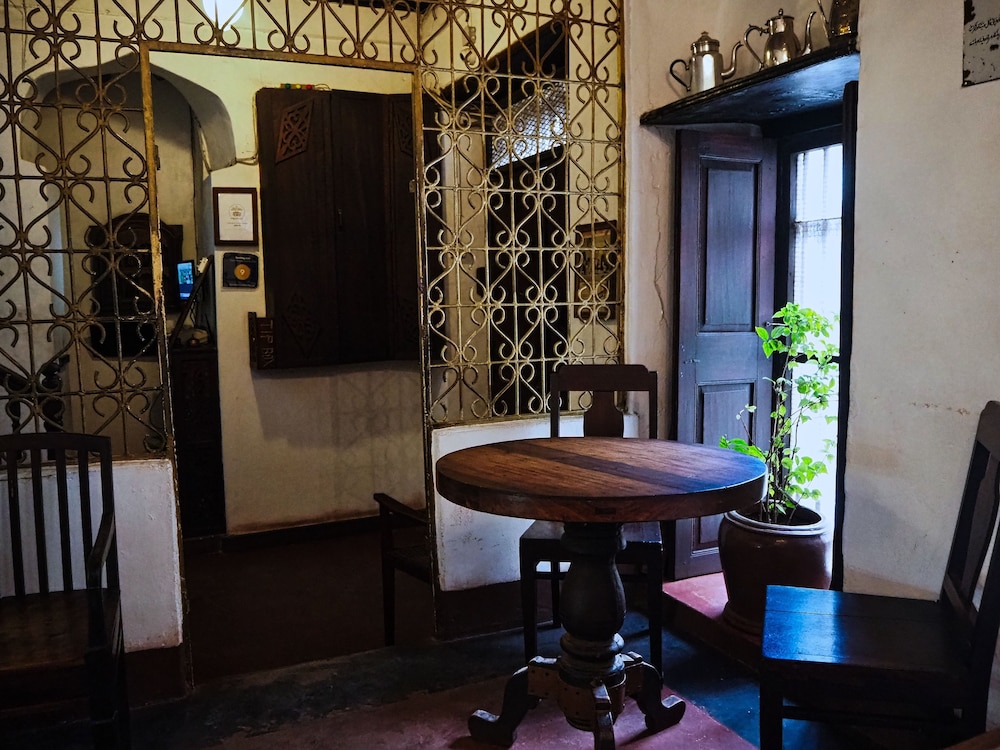 zanzibar coffee house