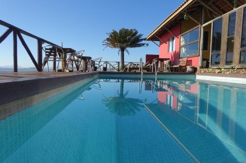 pousada la luna frente mar