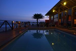 pousada la luna frente mar