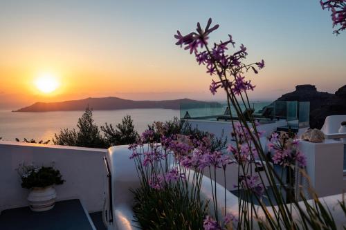santorini view studios adults only