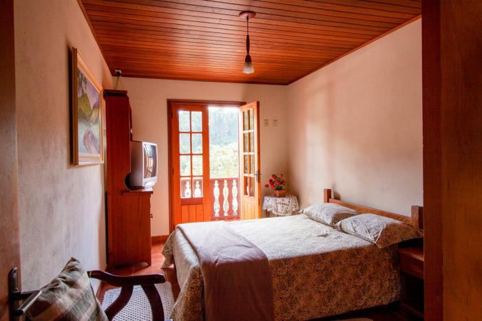 pousada flores da serra adults only