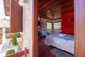 pousada flores da serra adults only