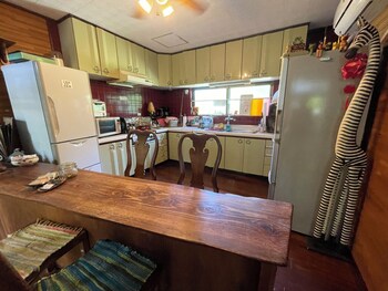 milk ya guest house caters to women only