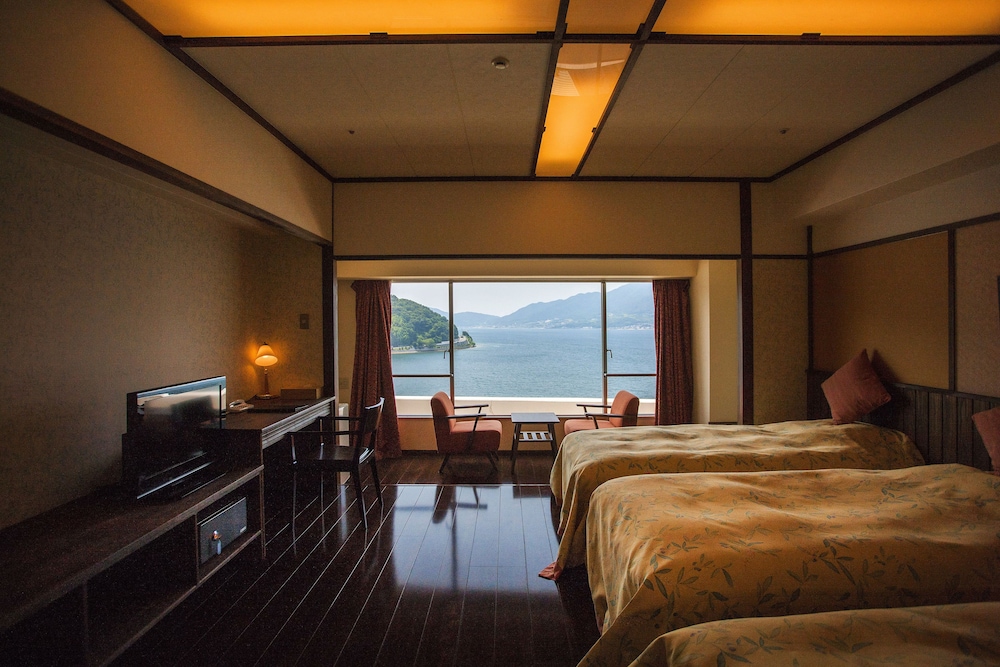 bay resort hotel shodoshima