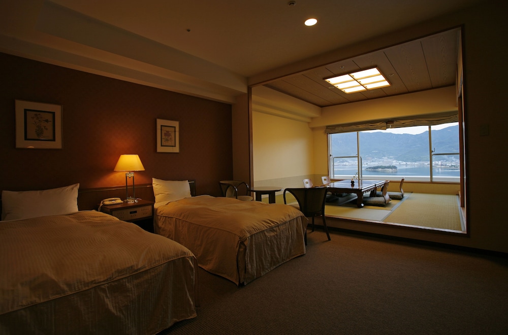 bay resort hotel shodoshima
