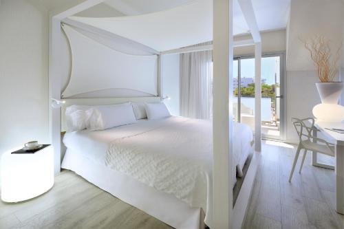 blanco hotel formentera