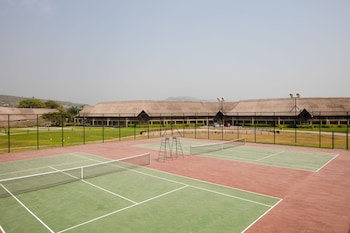 the royal senchi hotel and resort