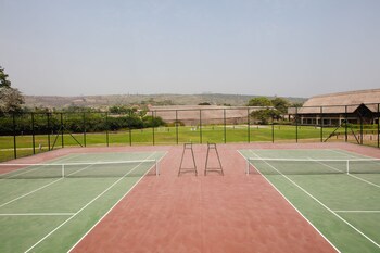 the royal senchi hotel and resort