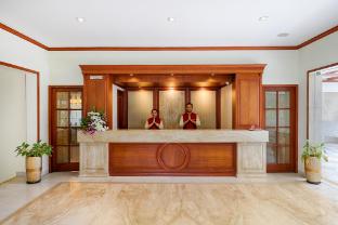 club mahindra golden landmark mysuru