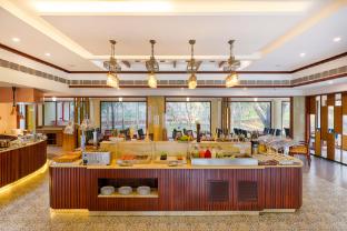 club mahindra golden landmark mysuru