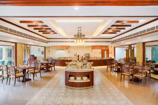 club mahindra golden landmark mysuru