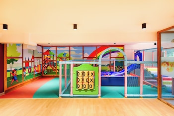 club mahindra golden landmark mysuru