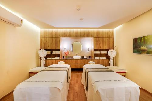 club mahindra golden landmark mysuru