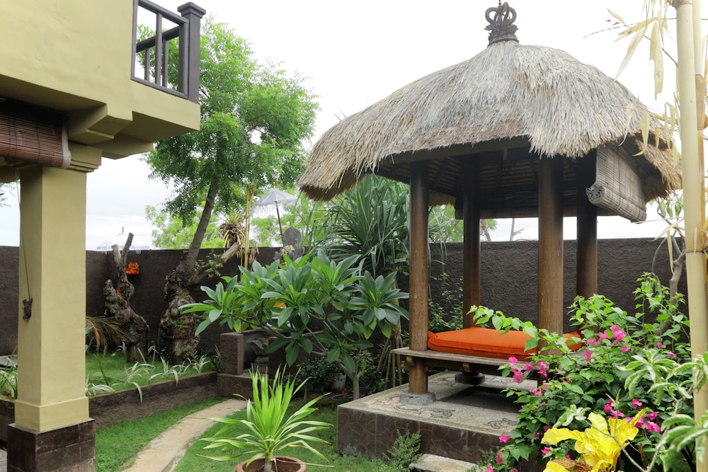 pondok mimpi tulamben