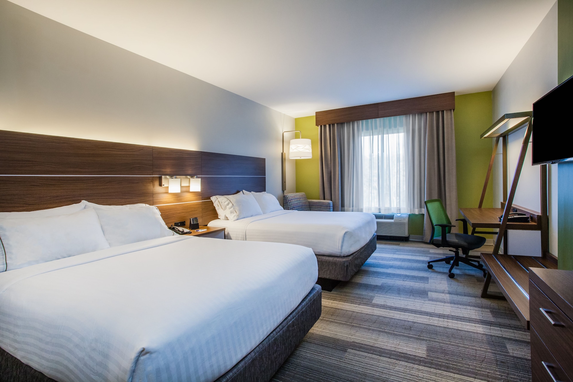 holiday inn express and suites lexington park california by ihg