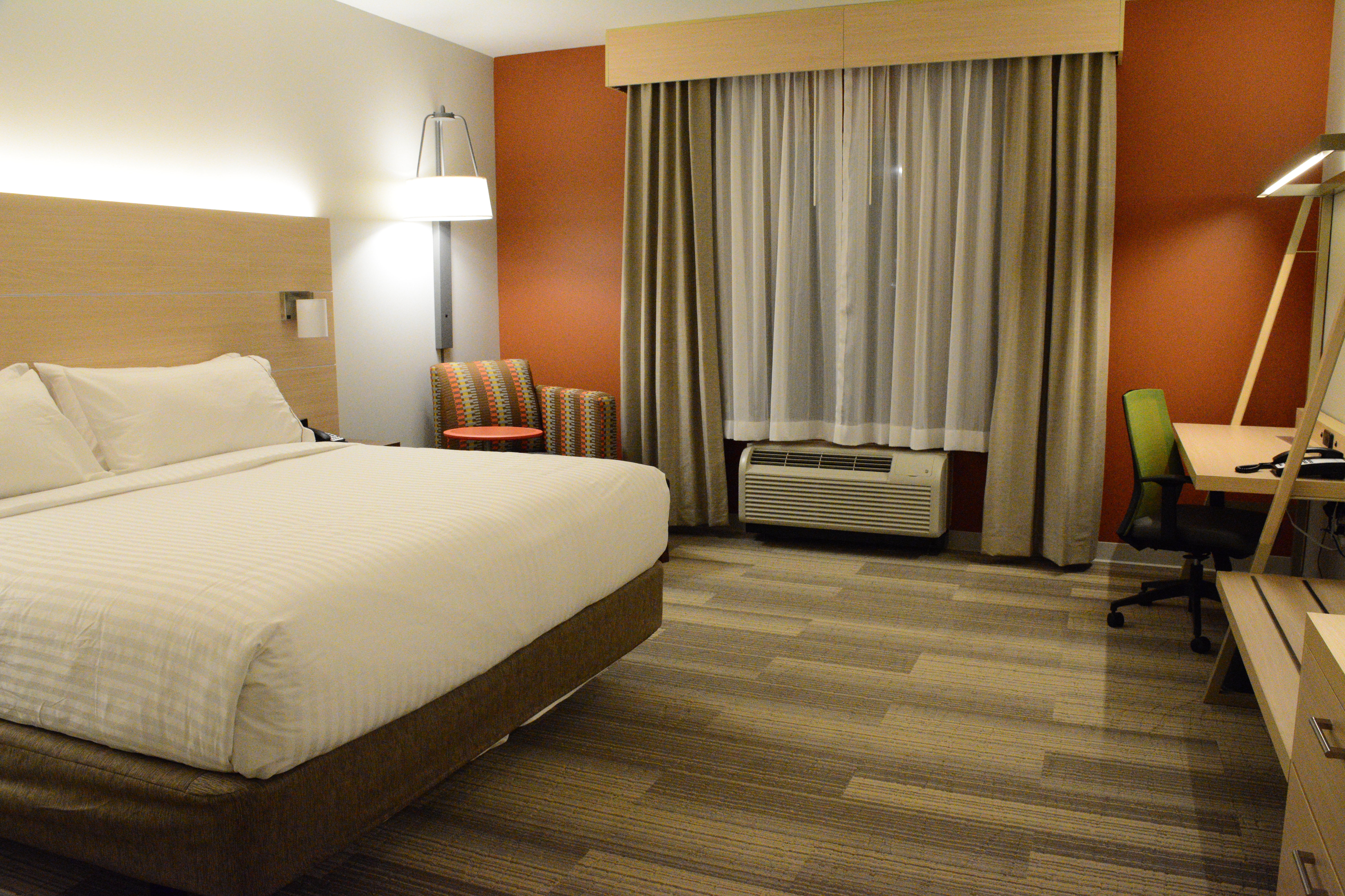 holiday inn express and suites lexington park california by ihg