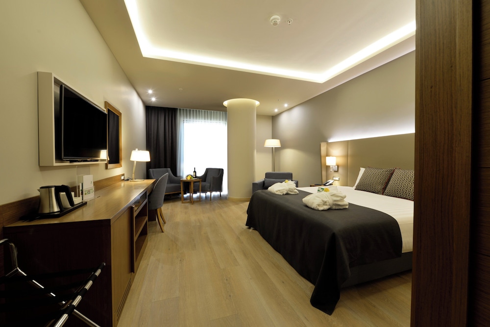 holiday inn bursa city centre by ihg