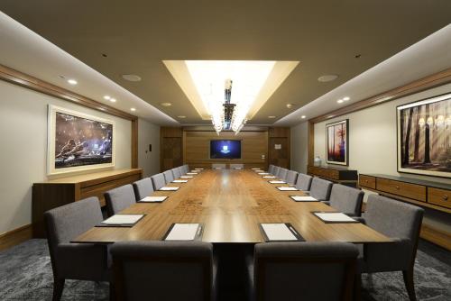 holiday inn bursa city centre by ihg