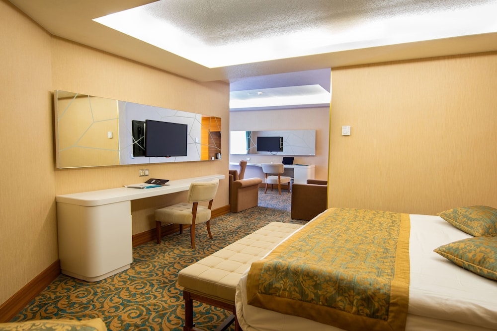 cam thermal resort spa convention center