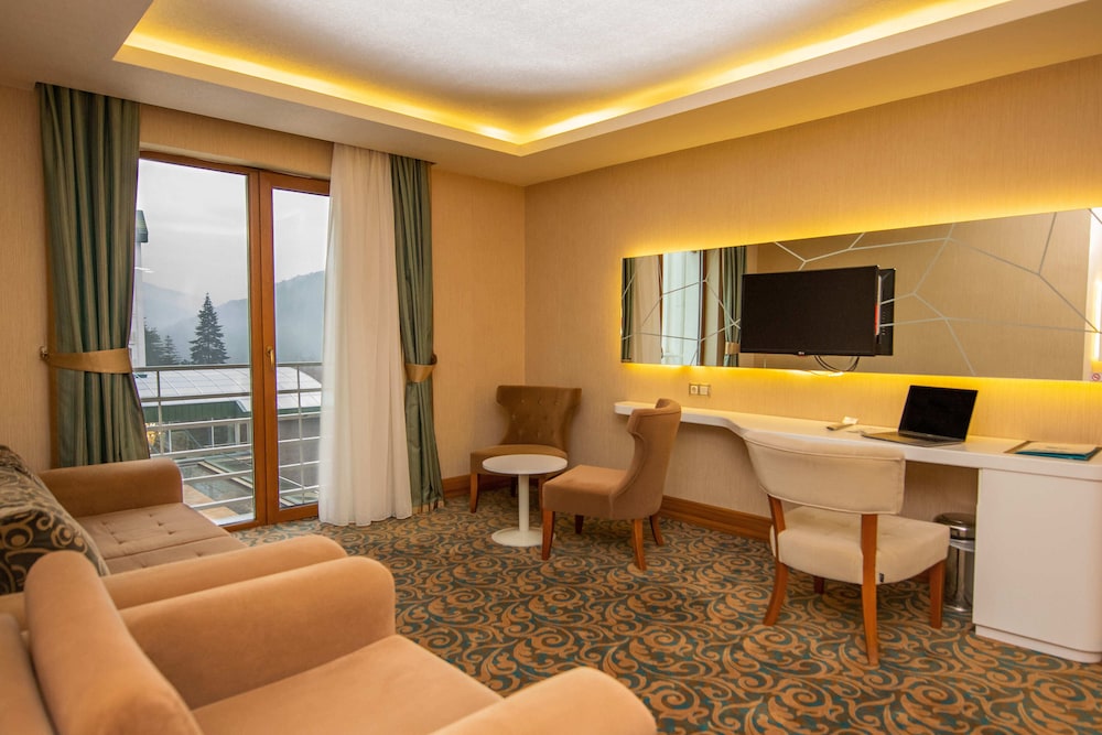 cam thermal resort spa convention center