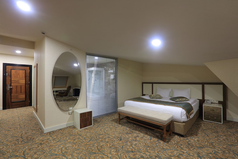 cam thermal resort spa convention center