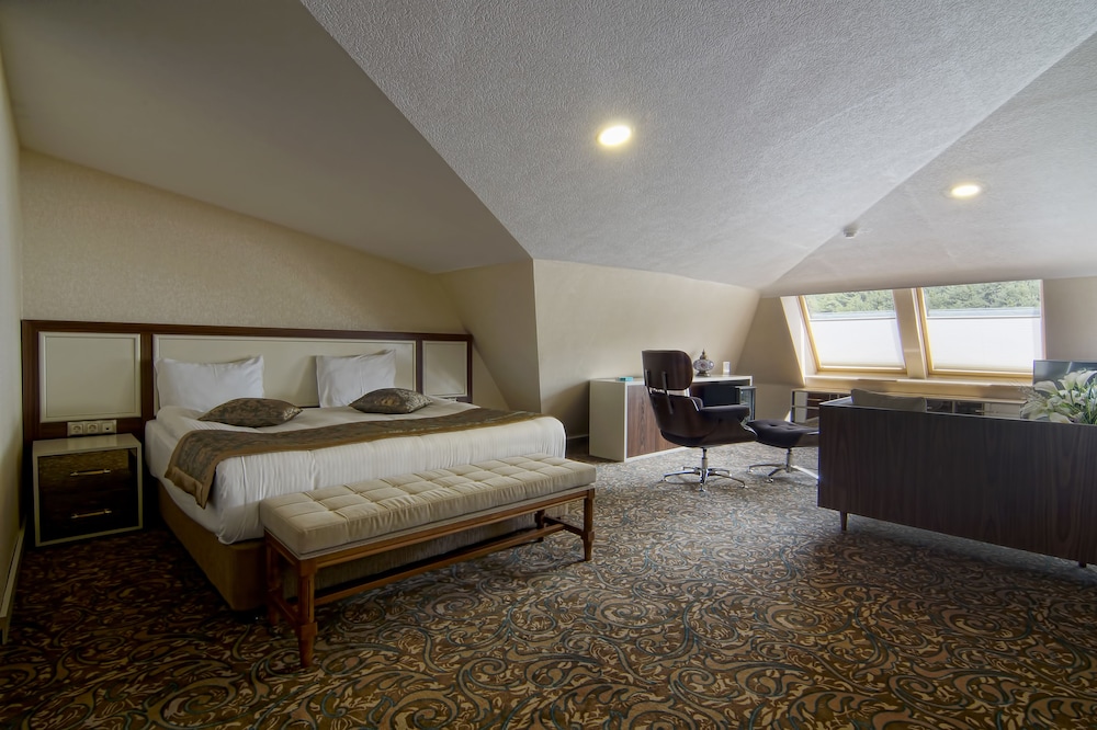 cam thermal resort spa convention center