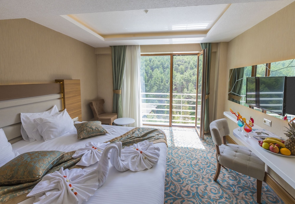 cam thermal resort spa convention center