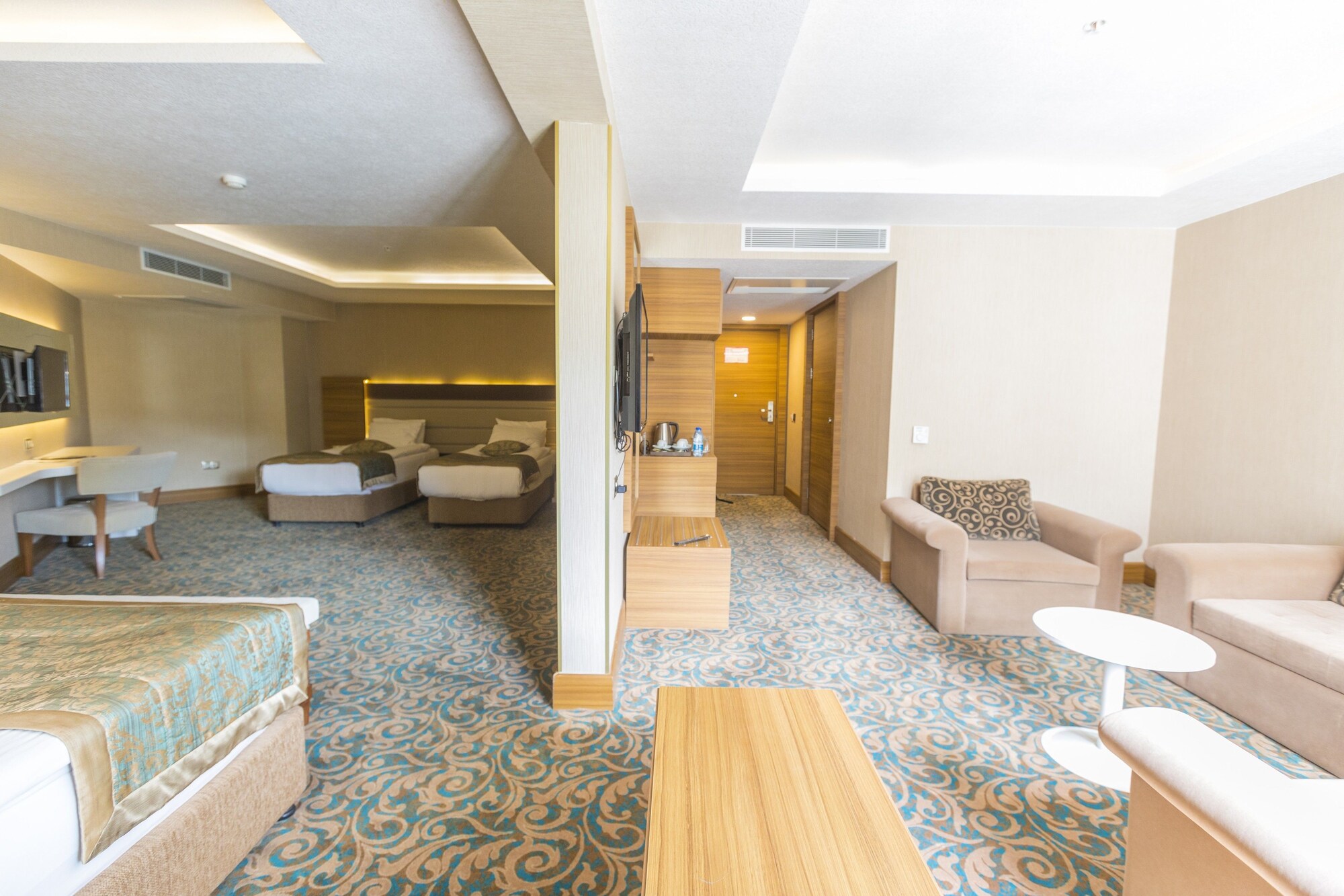 cam thermal resort spa convention center