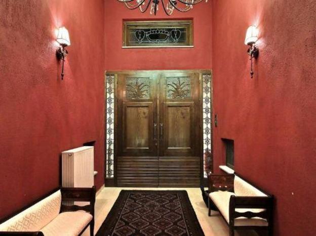 aiora luxury suites
