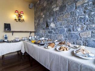 aiora luxury suites
