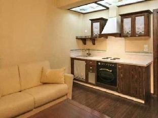 aiora luxury suites