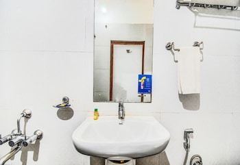 hotel scarlet by elephant stays