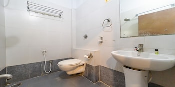 hotel scarlet by elephant stays