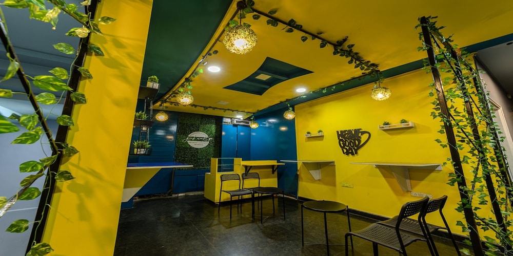 hotel scarlet by elephant stays