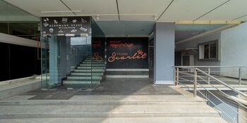 hotel scarlet by elephant stays