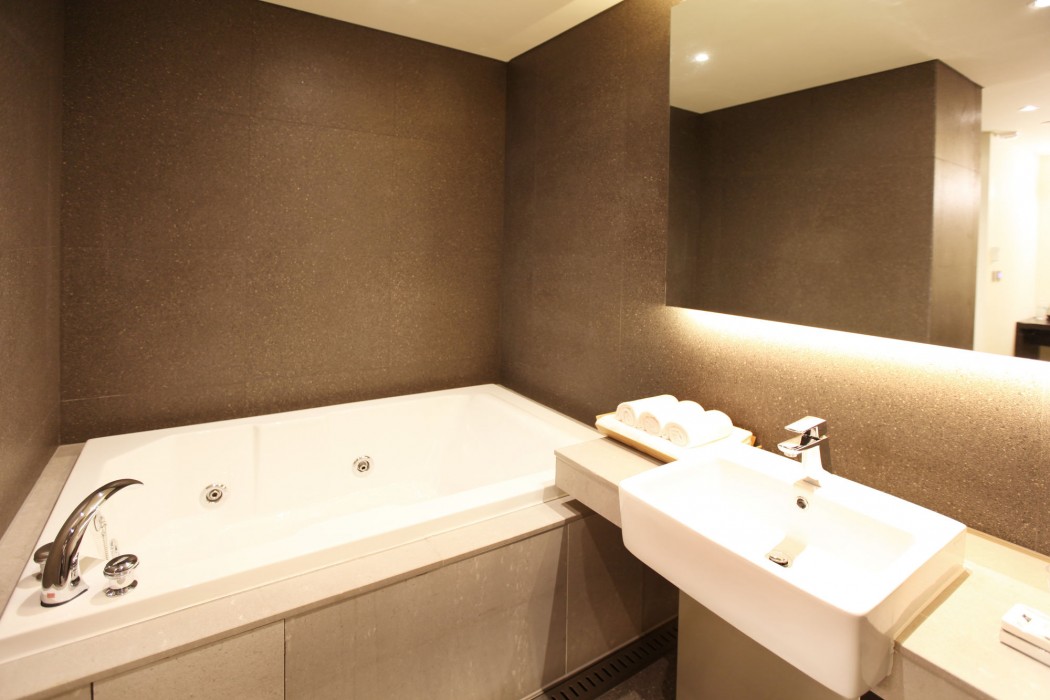vine hotel