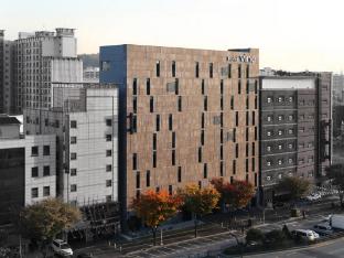 vine hotel