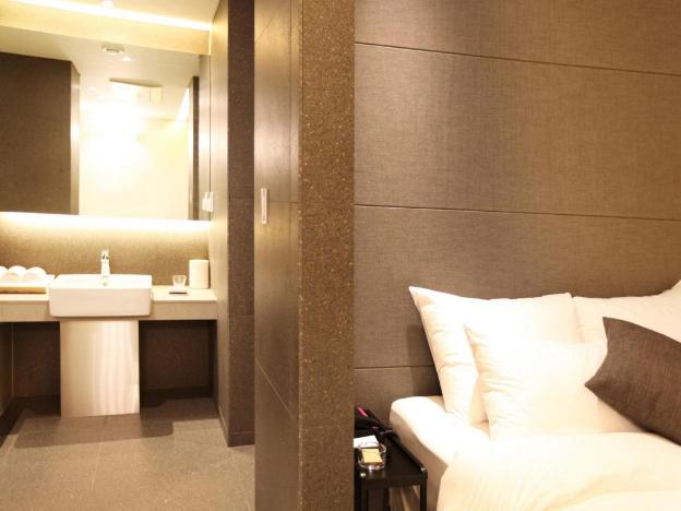 vine hotel