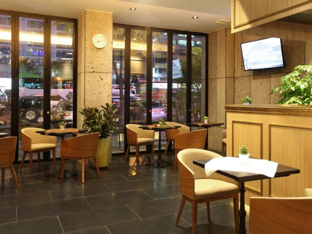 vine hotel