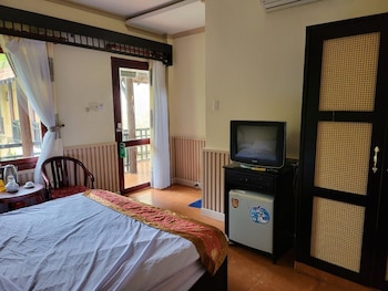 rang garden hill side resort