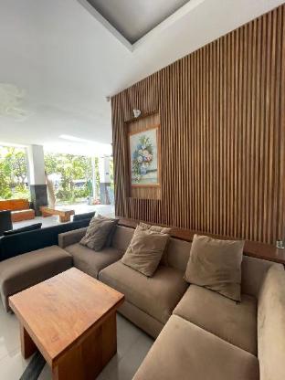 Central Inn,Near Senggigi Beach,3 star